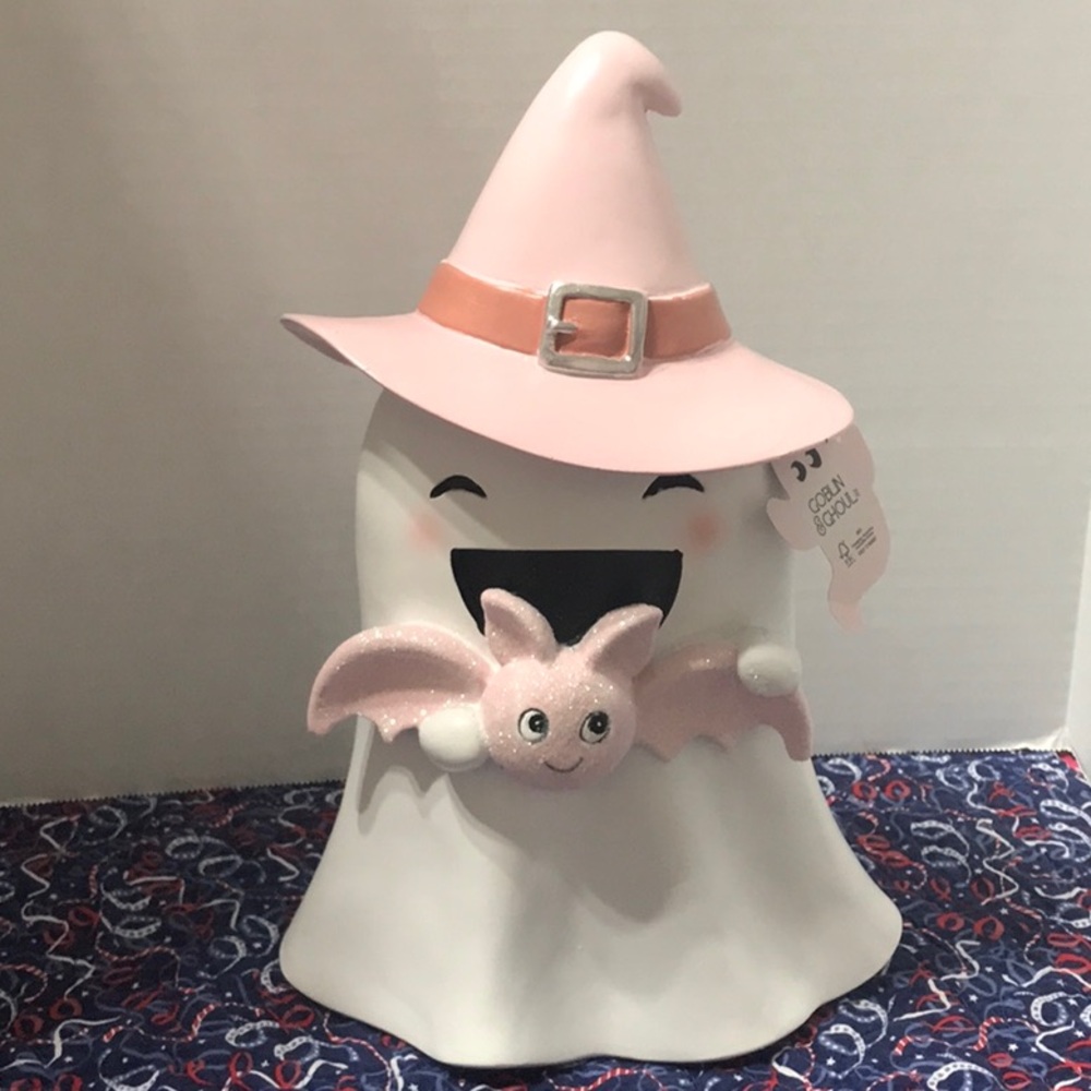 Halloween goblin and ghoul ghost with pink bat